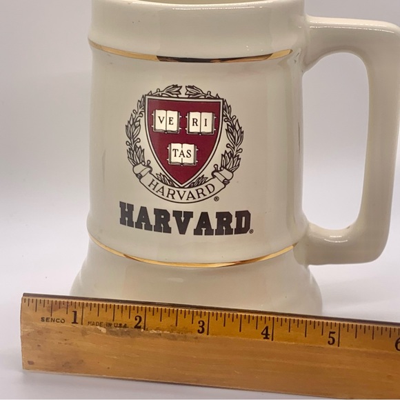 Vintage white ceramic Harvard University beer mug featuring the Harvard crest - Picture 8 of 8